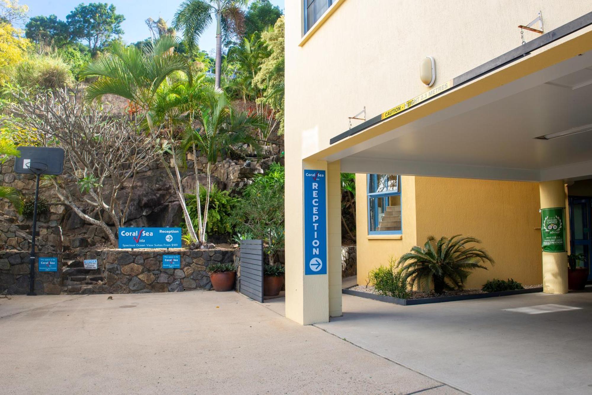 Coral Sea Vista Apartments Airlie Beach Exteriér fotografie