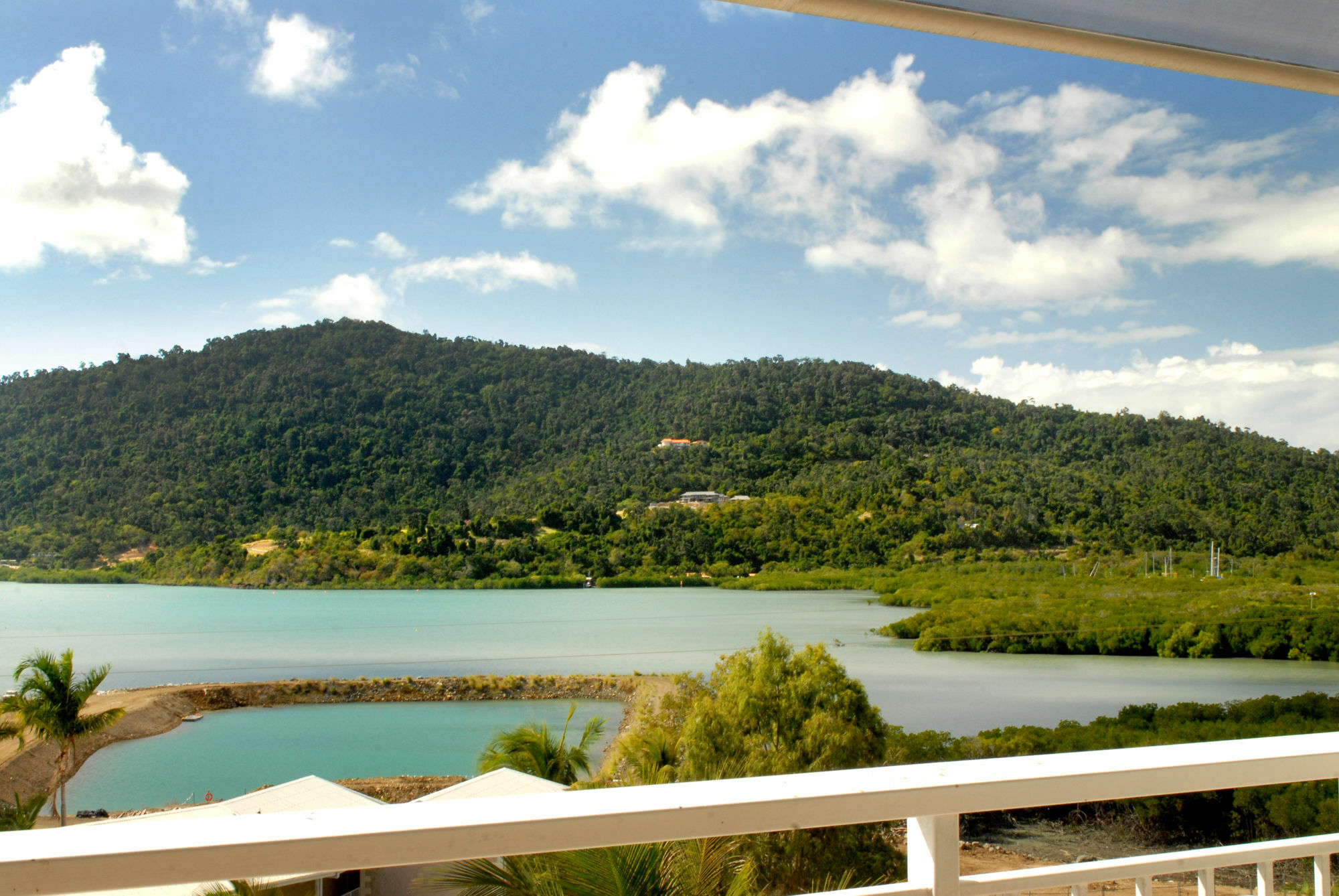 Coral Sea Vista Apartments Airlie Beach Exteriér fotografie